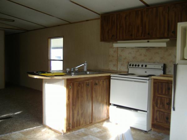 May Manor Mobile Home Park314 Noble AveLakeland, FL 33815