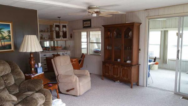 Twin Palms Mobile Home Park 107 Boyd StreetLakeland, FL 33815