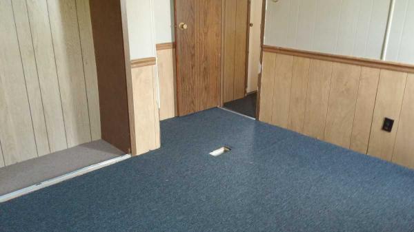May Manor Mobile Home Park315 Ken AvenueLakeland, FL 33815
