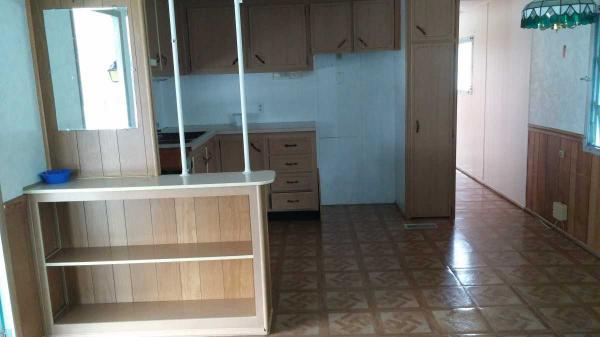 May Manor Mobile Home Park237 Carl AvenueLakeland, FL 33815