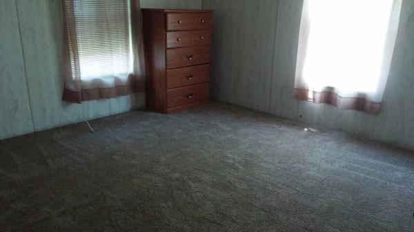 May Manor Mobile Home Park237 Carl AvenueLakeland, FL 33815