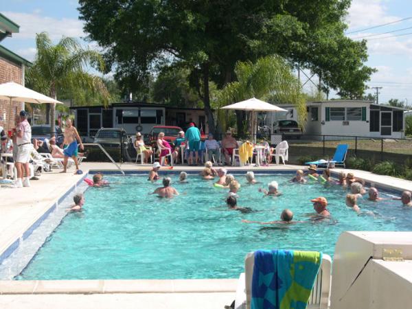 Meadowbrook Mobile Home Park119 Todd StreetLakeland, FL 33815