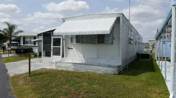 Sterling Mobile Home Park81 Lucile StreetLakeland, FL 33815