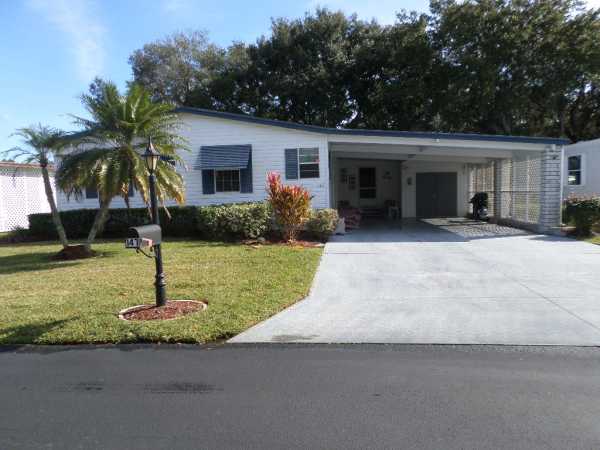 The Hamptons Golf and Country Club147 E HAMPTON DRAuburndale, FL 33823