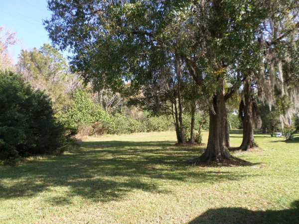 The Hamptons Golf and Country Club239 GOLF VIEW DRAuburndale, FL 33823