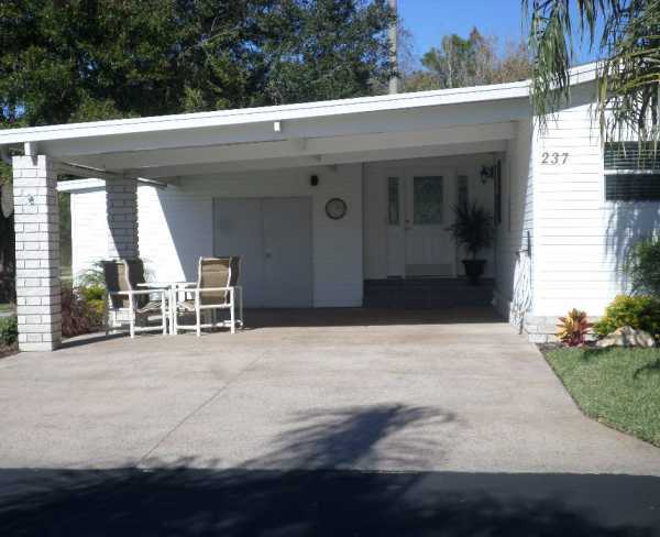 The Hamptons Golf and Country Club237 GOLF VIEW DRAuburndale, FL 33823