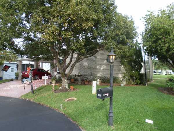 The Hamptons Golf and Country Club329 WALDORF DRAuburndale, FL 33823