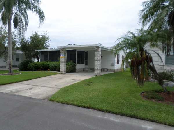 The Hamptons Golf and Country Club796 ROYAL FOREST DRAuburndale, FL 33823