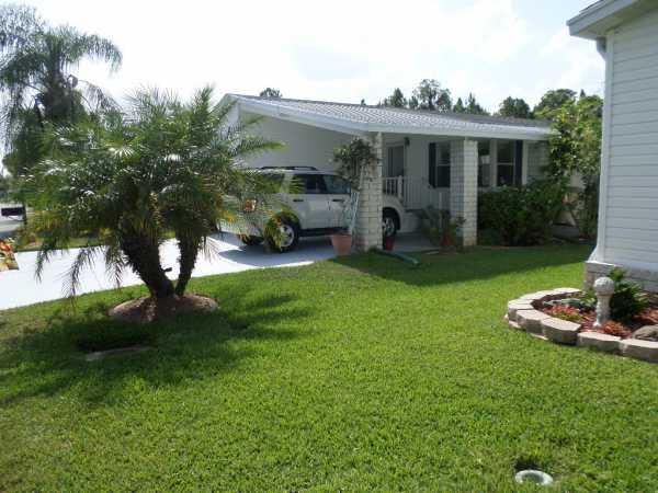 The Hamptons Golf and Country Club707 ROYAL FOREST DRAuburndale, FL 33823
