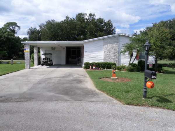 The Hamptons Golf and Country Club205 MONTAUK CTAuburndale, FL 33823