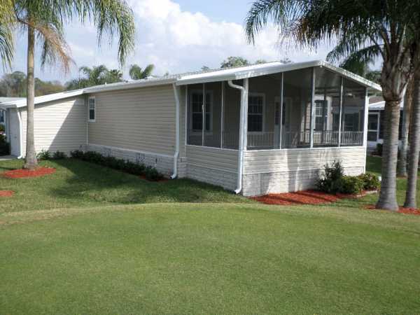 The Hamptons Golf and Country Club771 ACICIA BLOSSOM CTAuburndale, FL 33823