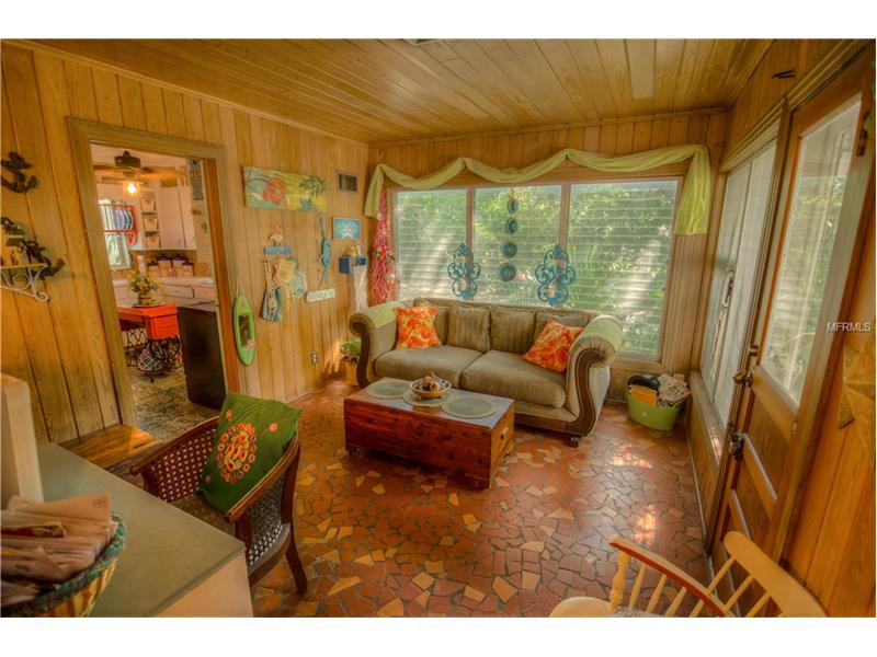 224 W LAKE AVENUE, Auburndale, FL 33823