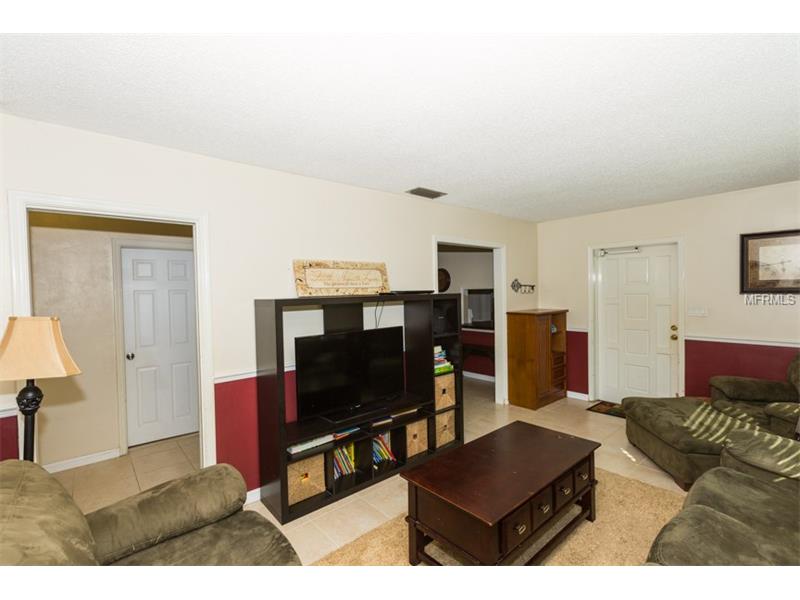 303 GRANADA ROAD, Auburndale, FL 33823