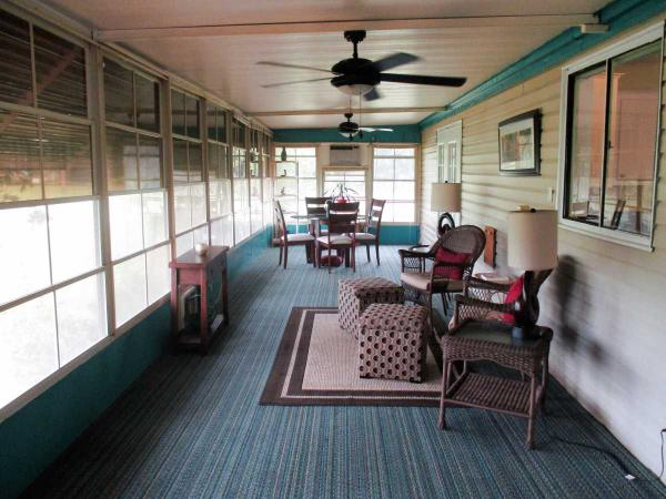 Crystal Lake Club613 E Crystal Lake DriveAvon Park, FL 33825