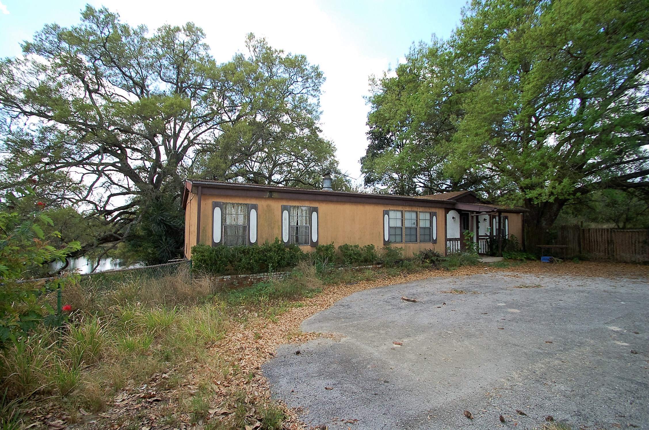 2115 Holly Hill Fruit Road, Davenport, FL 33837
