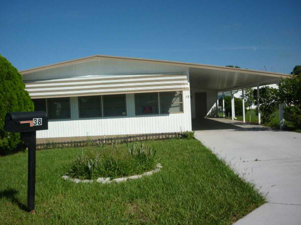 Dell Lake Village38 Rainbow Lane EastDundee, FL 33838