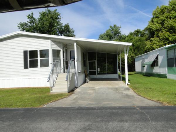 Dell Lake Village246 Greenhaven Rd WDundee, FL 33838