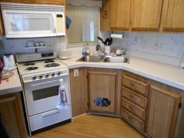 Camp Inn Resorts 10404 HWY 27, LOT#248Frostproof, FL 33843
