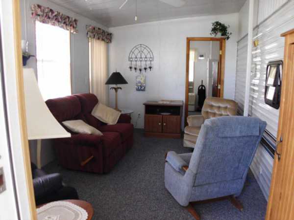 Camp Inn Resorts 10404 Hwy 27, Lot#50Frostproof, FL 33843