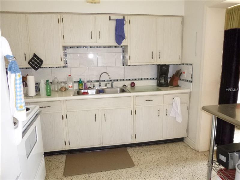 507 RAYMOND AVENUE, Frostproof, FL 33843