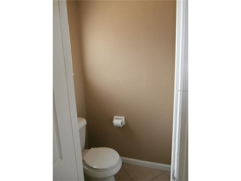 2401 WINGER AVENUE, Haines City, FL 33844