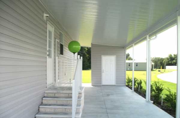 Royal Palm Village3000 US HWY 17/92 W LOT #578Haines City, FL 33844