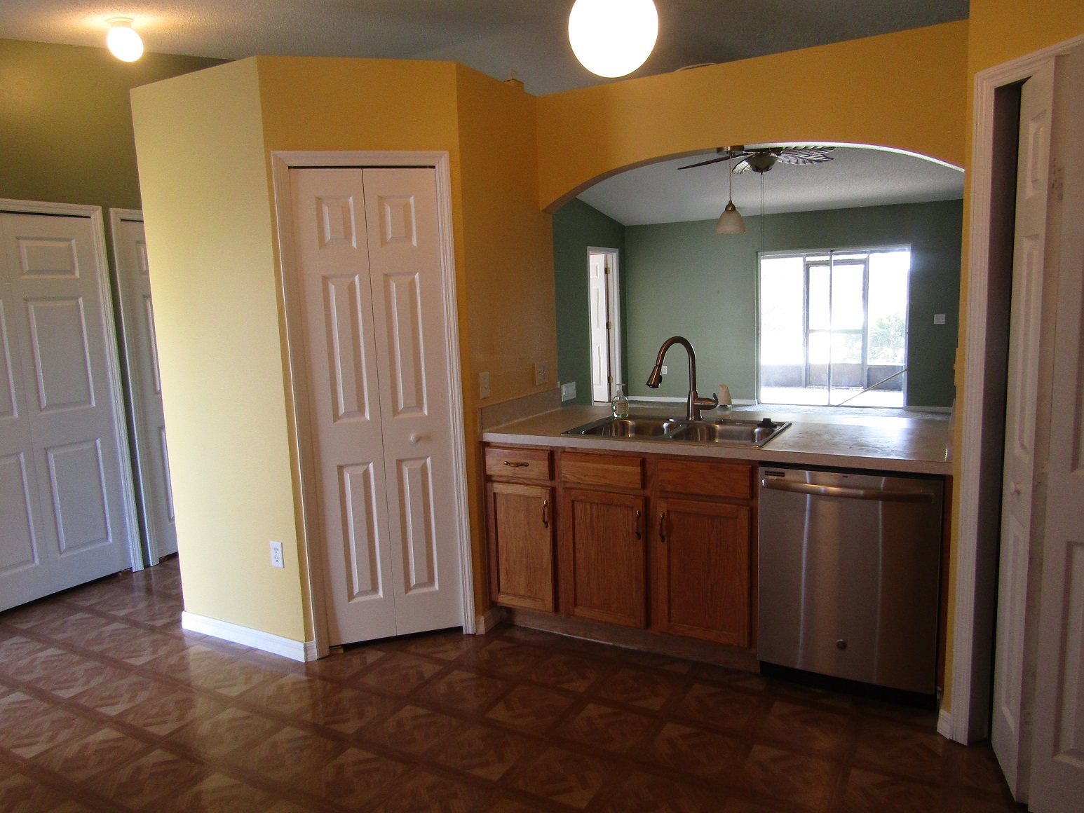 607 Kermarah Ave, Haines City, FL 33844