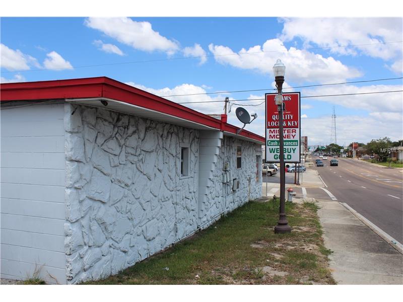 2 N 4TH STREET, Haines City, FL 33844