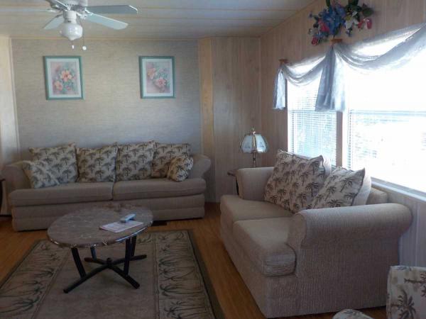 Woodland Lakes Mobile Home Community1901 U.S. HWT 17-92 lot 77Lake Alfred, FL 33850