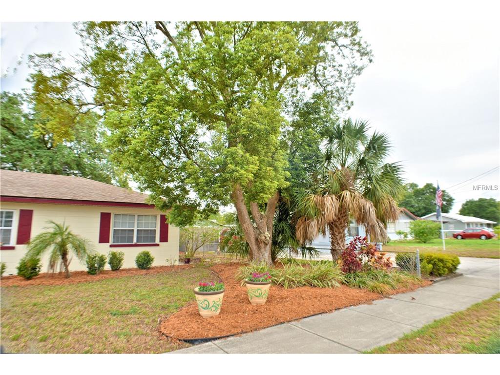 530 W Pierce St, Lake Alfred, FL 33850
