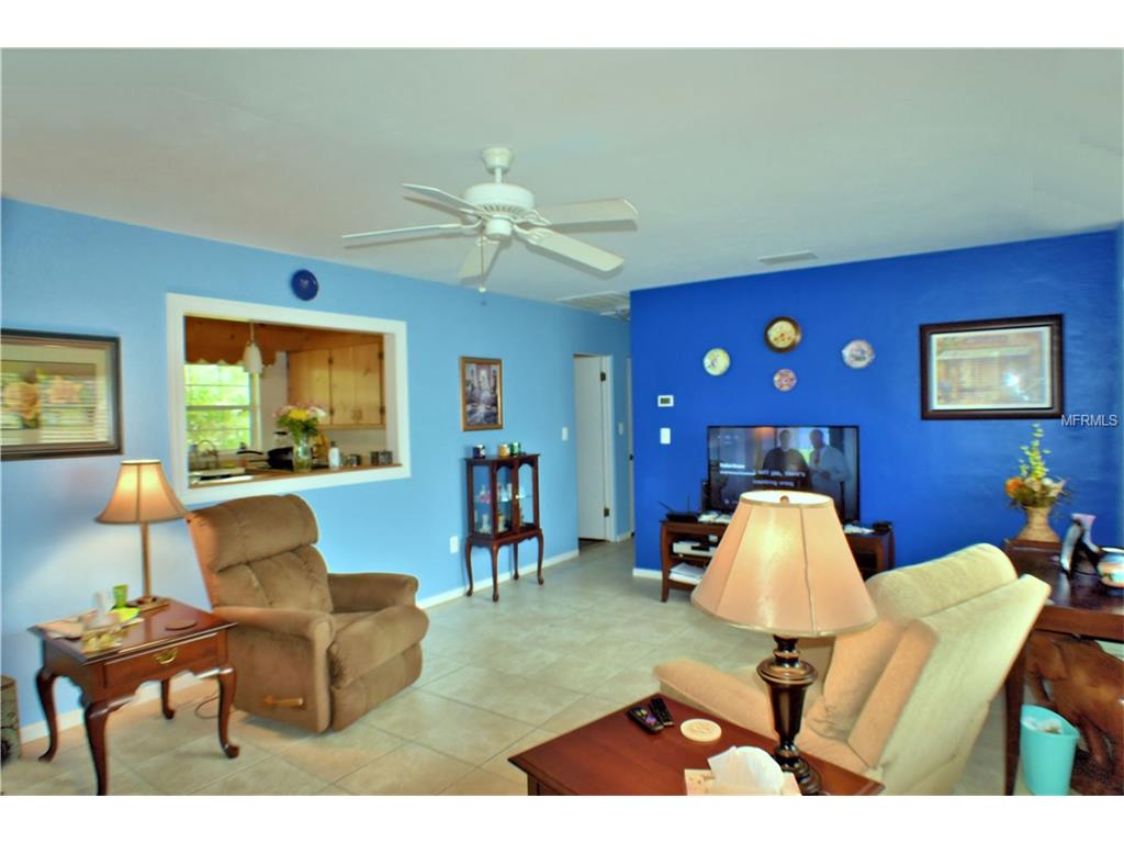 530 W Pierce St, Lake Alfred, FL 33850