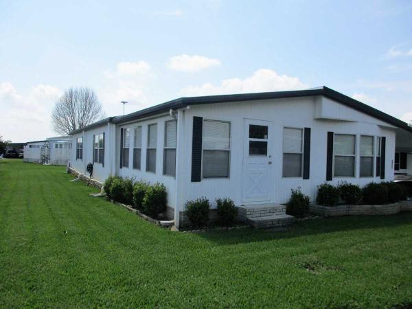 Woodland Lakes Mobile Home Community1901 U.S. HWT 17-92 lot 102Lake Alfred, FL 33850