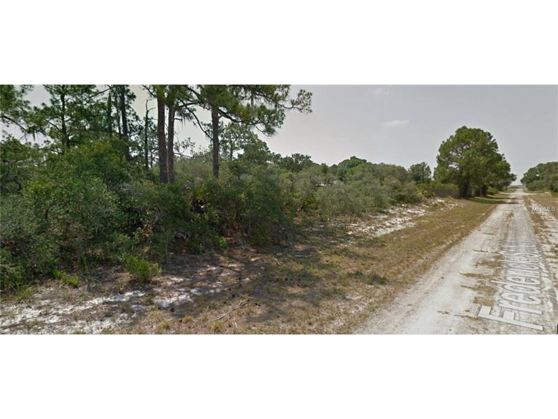 232 FREDERICK STREET NW, Lake Placid, FL 33852
