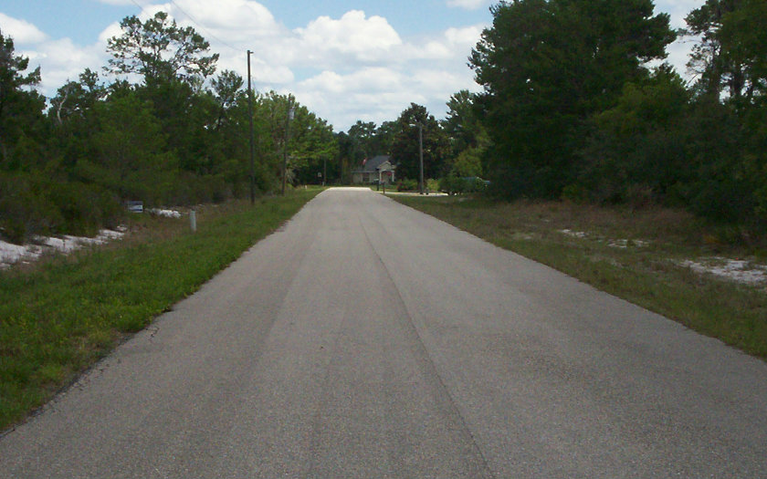 526 DRY TORTUGAS ST NE, Lake Placid, FL 33852