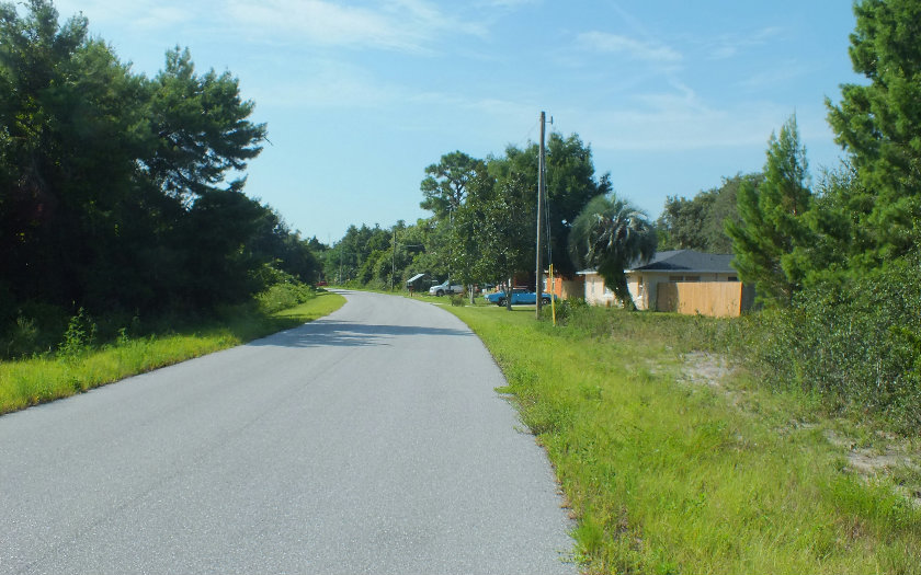 122 FILLMORE AVE, Lake Placid, FL 33852