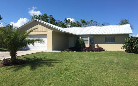 48 Miami Dr, Lake Placid, FL 33852