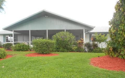 141 Bougainvillea St NE, Lake Placid, FL 33852