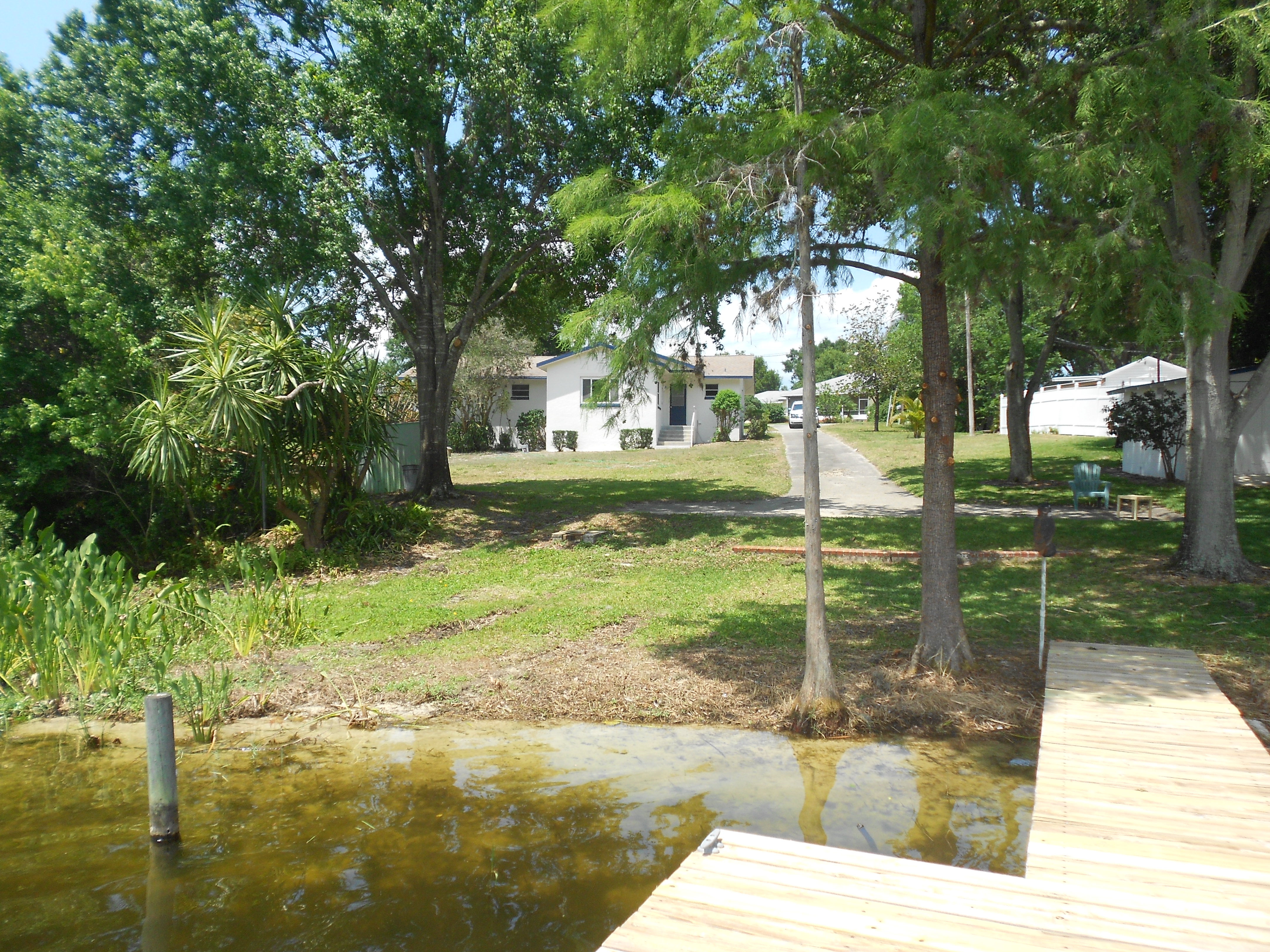 52 Lake Henry Dr, Lake Placid, FL 33852
