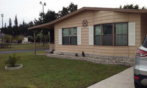Lake Pointe Village288 Lake Erie DriveMulberry, FL 33860