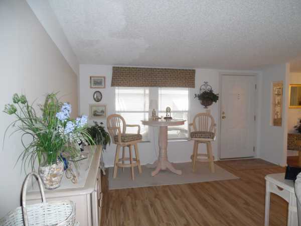 Lake Pointe Village133 Lake Michigan DriveMulberry, FL 33860