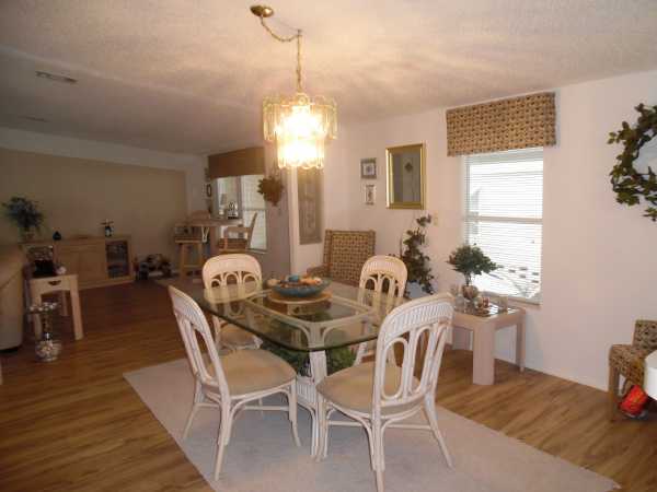 Lake Pointe Village133 Lake Michigan DriveMulberry, FL 33860