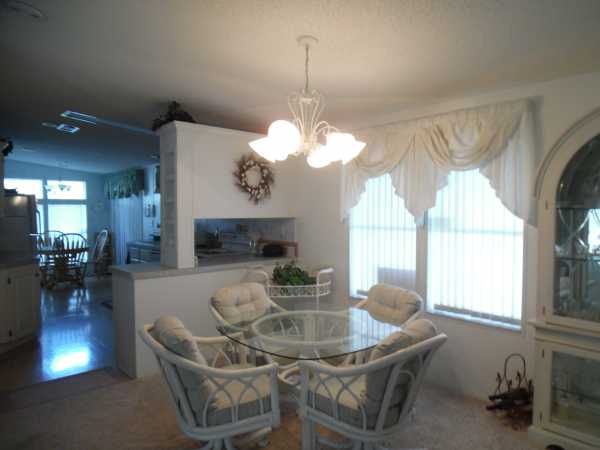 Lake Pointe Village234 Lake Huron DriveMulberry, FL 33860