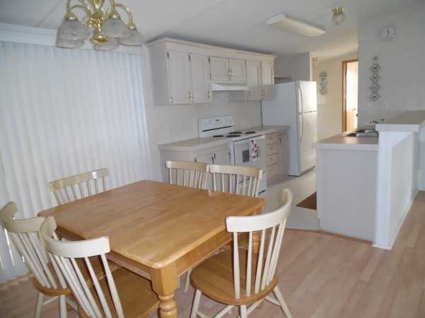 Lake Pointe Village388 Lake Erie LaneMulberry, FL 33860