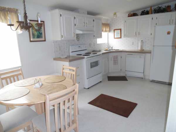 Lake Pointe Village165 Lake Michigan DriveMulberry, FL 33860