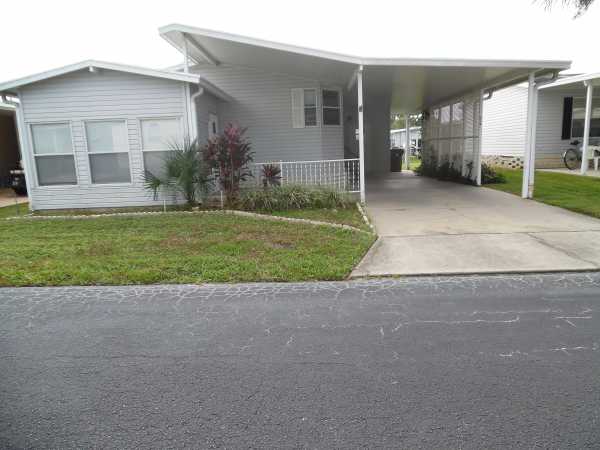 Lake Pointe Village214 Lake Huron DriveMulberry, FL 33860