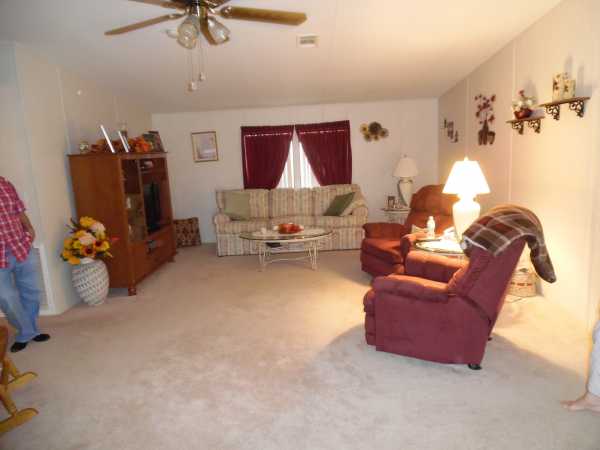 Lake Pointe Village338 Lake Huron DriveMulberry, FL 33860