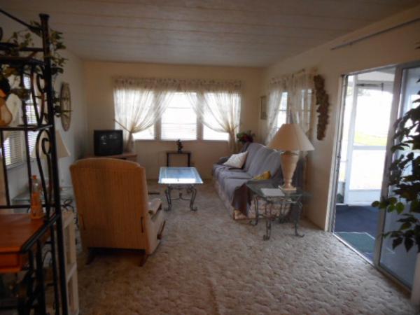 Oakridge Mobile Home Park2822 Vine LaneSebring, FL 33870