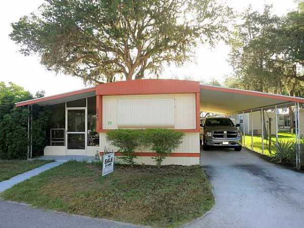 Oakridge Mobile Home Park2940 Vine LaneSebring, FL 33870