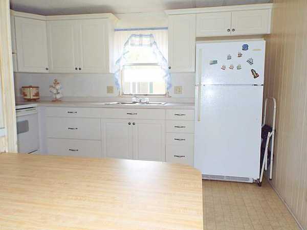 Oakridge Mobile Home Park2812 Melon LaneSebring, FL 33870