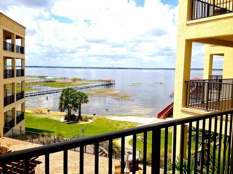 2351 Lakeview Drive, Sebring, FL 33870